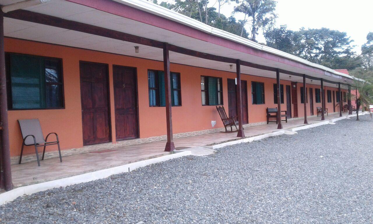 Roca Mar Playa Bonita Hotel Puerto Limon Exterior foto